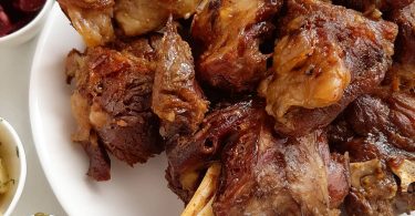 لحم مشوي في الكوكوط