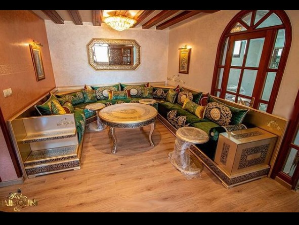 صالونات مغربية باللون الاخضر الملكي