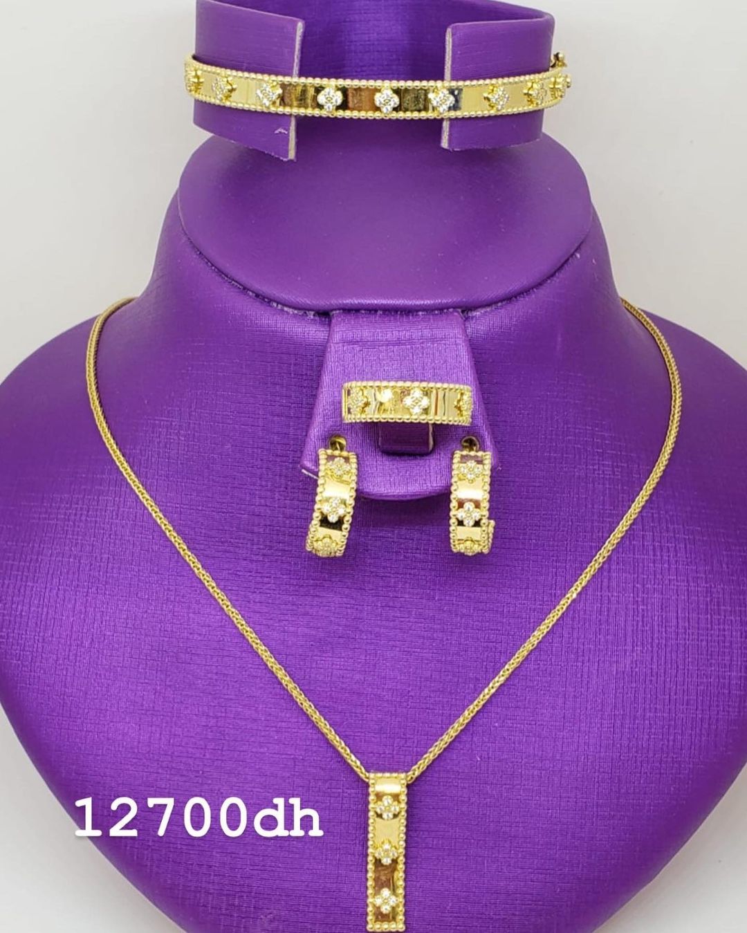 ثمن طقم ذهب في المغرب