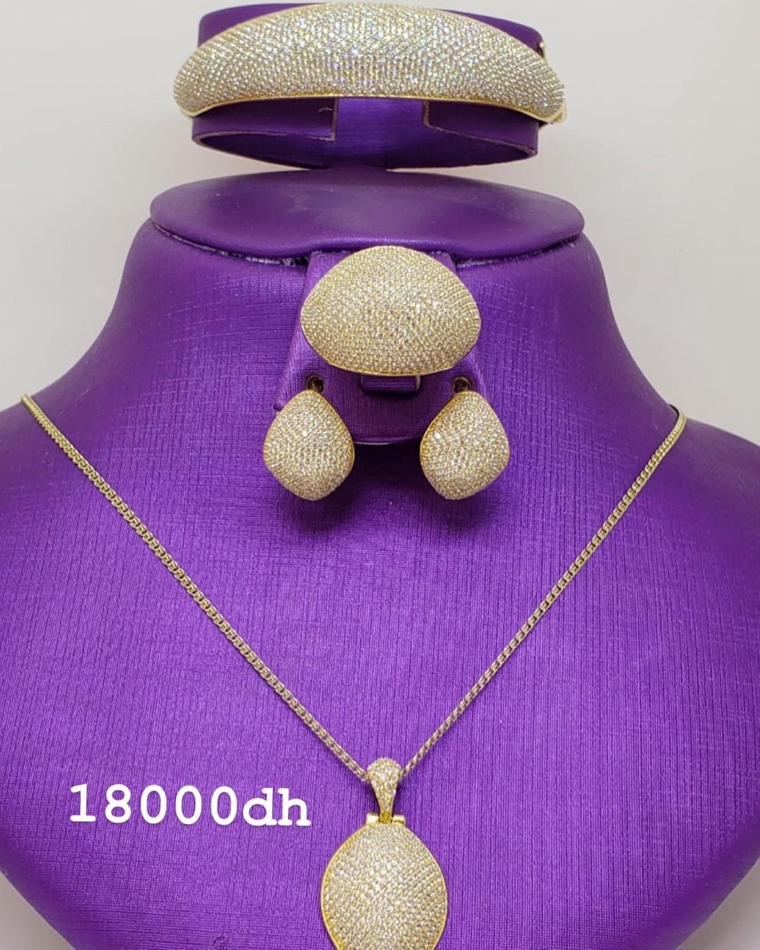 ثمن طقم ذهب في المغرب