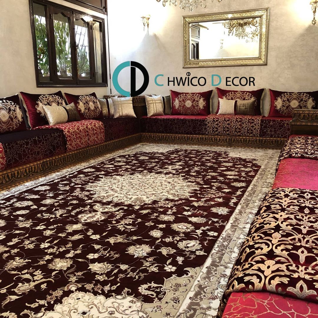 طلامط الموبرة المطرزة