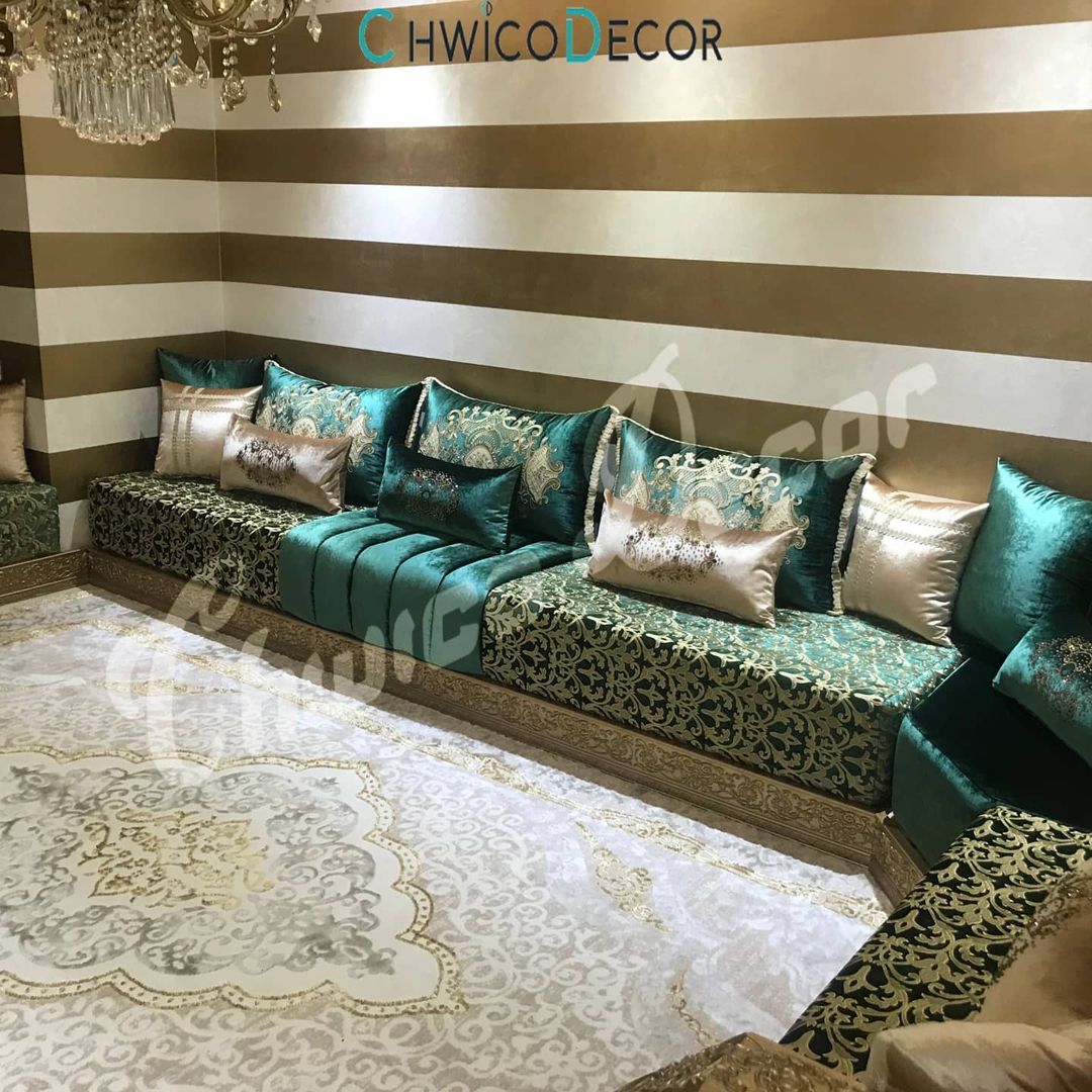 طلامط الموبرة المطرزة